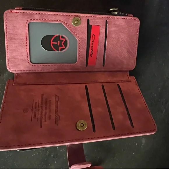 iPhone 13 Pro Case - Picture 2 of 7